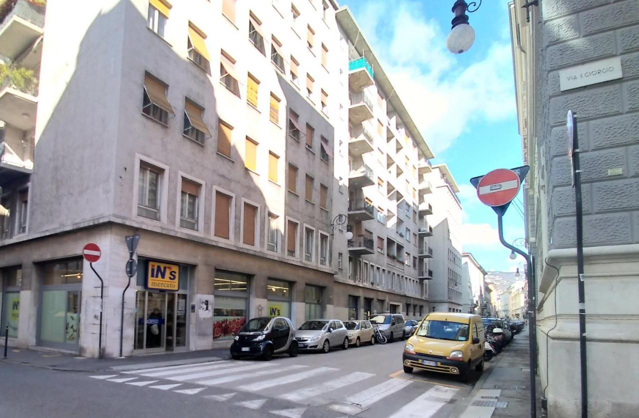 Casa Antica - Historical Apartment In Old City Center Trieste Exterior photo